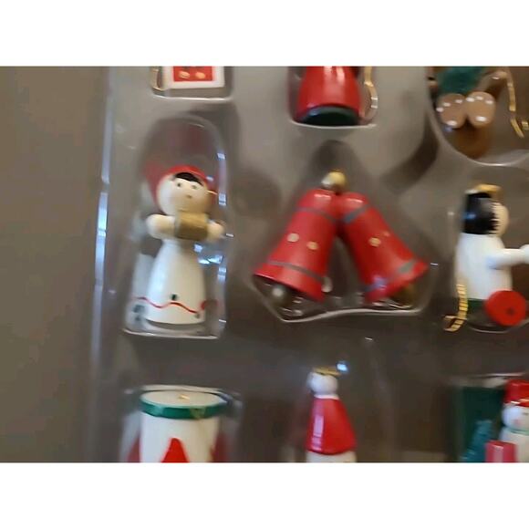 Vintage Joy Brite 24 Piece Mini Wood Christmas Ornaments Hand Painted - Picture 6 of 15